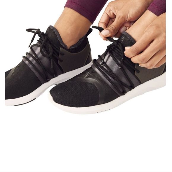 Fabletics Black Pismo Performance Sneakers - Picture 2 of 15